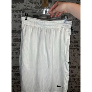 Nike | mens nwt white basketball shorts